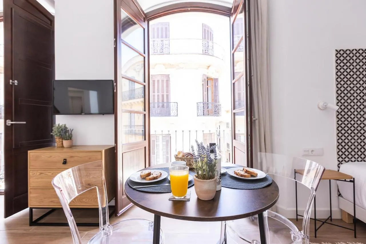 Apartamento-Loft Especeria Black Malaga 0*,